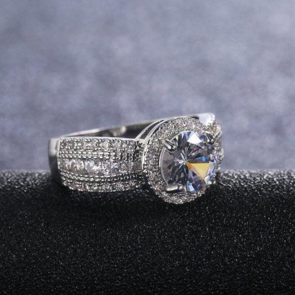 NEW 925 Sterling Silver Round Diamond Halo Ring - Picture 7 of 7